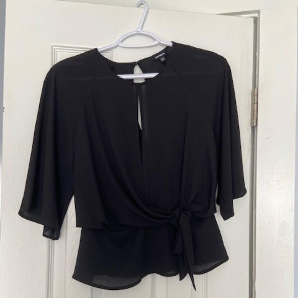 EXPRESS BLOUSE